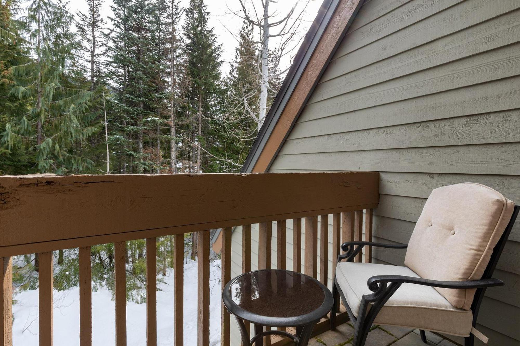 Alpine Greens 8 | Bright Townhome Near Blackcomb, Walk Or Shuttle To Skiing, Secure Parking Вістлер Екстер'єр фото